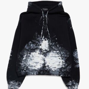 Balenciaga Black and White Unifit Sweater with Striking Design size XL